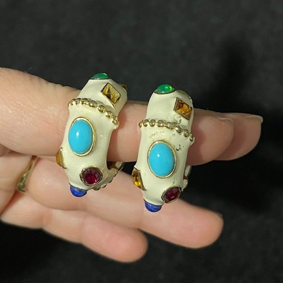 Kenneth Jay Lane Enamel Clip Earrings - Picture 1 of 6